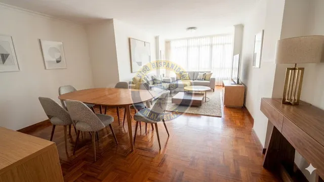 Piso totalmente exterior en Avenida de Madrid – céntrico, lu