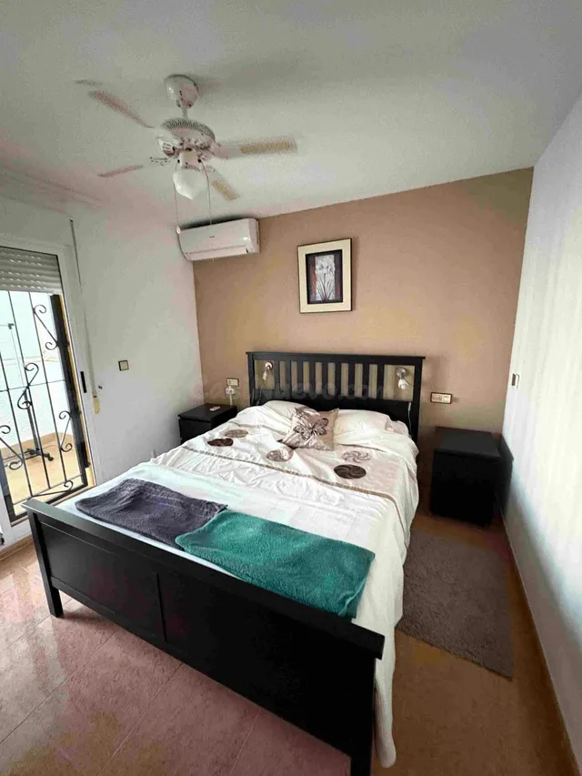 Atractivo Pareado en Orihuela Costa - Ideal para Vivir o Vac - foto 3