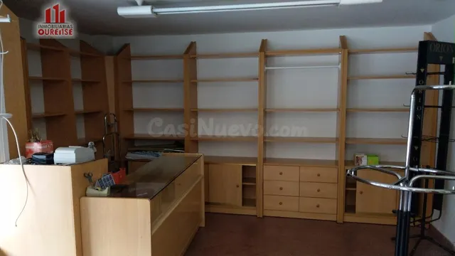 LOCAL COMERCIAL ACONDICIONADO EN EL VEINTIUNO. — 3