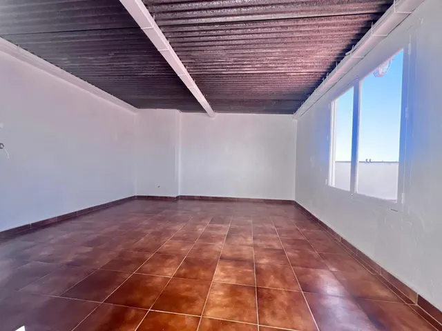 Dúplex 4 habitaciones 170m² en venta - Zona Pueblo — 27