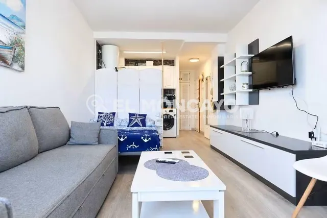 Fantástico estudio con vistas al mar junto a Torrevieja, Alicante, Costa Blanca — 8
