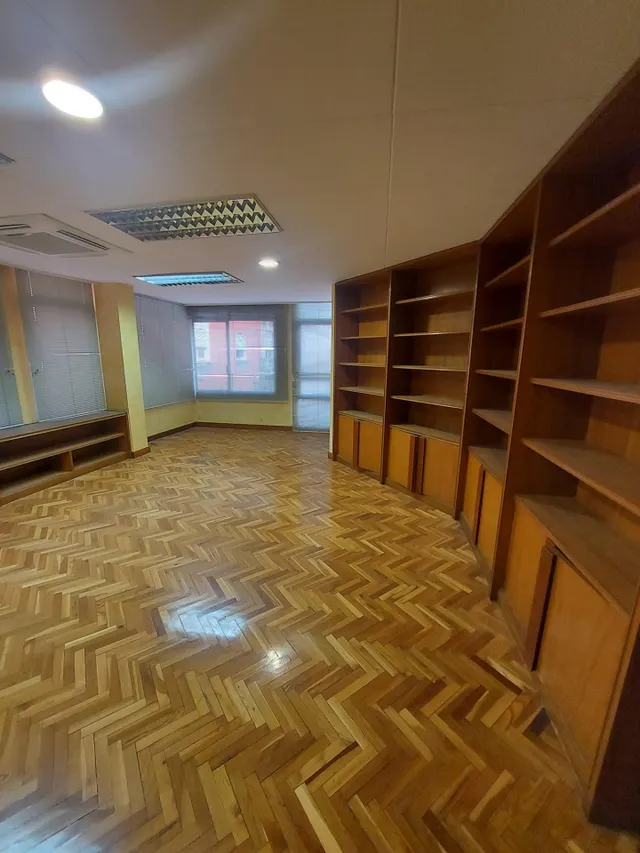 SE VENDE LOCAL DE OFICINAS EN EL CENTRO DE MURCIA — 8