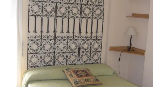 ESTUDIO EN ALQUILER – CALLE CRUZ DE ARQUEROS Nº4 (2ª Planta) — 5