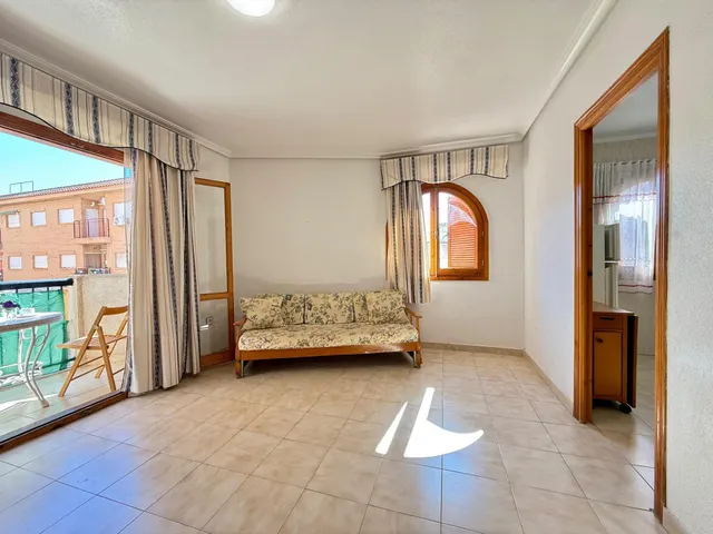 Apartamento con amplia terraza a solo 150 metros de la playa de villananitos – lo pagán — 27