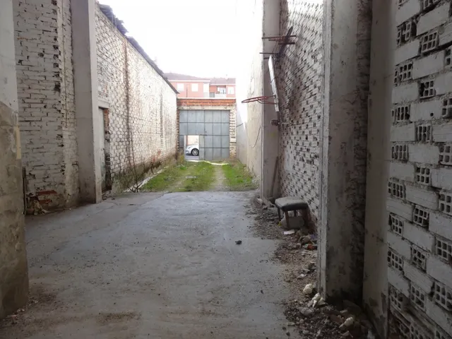 Local comercial o de Industria en sótano — 5