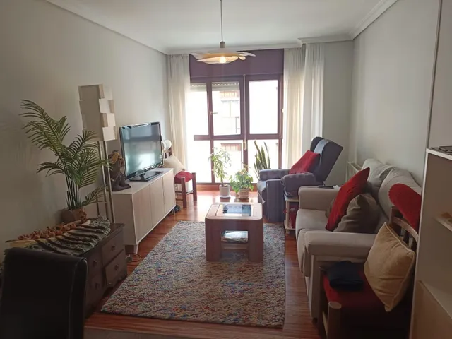 VENTA PISO EN ZALLA - foto 2