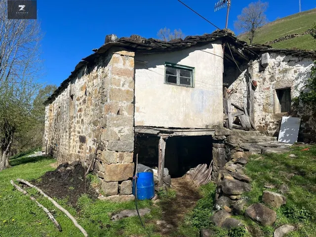 CONJUNTO DE 2 CABAÑAS EN PISUEÑA PARA REFORMAR. - foto 2