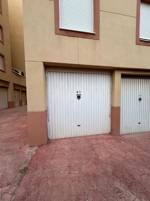 Exclusivo Piso en Puebla de Vícar con Vistas y Comodidades — 25