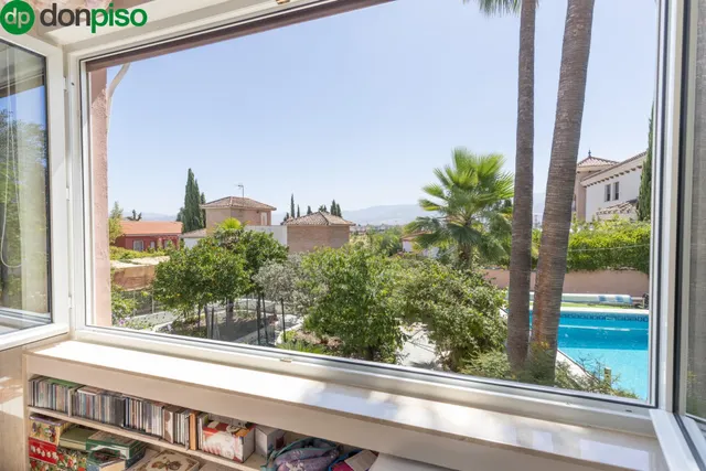 ESPECTACULAR CASA CON PISCINA EN LAS GABIAS — 10