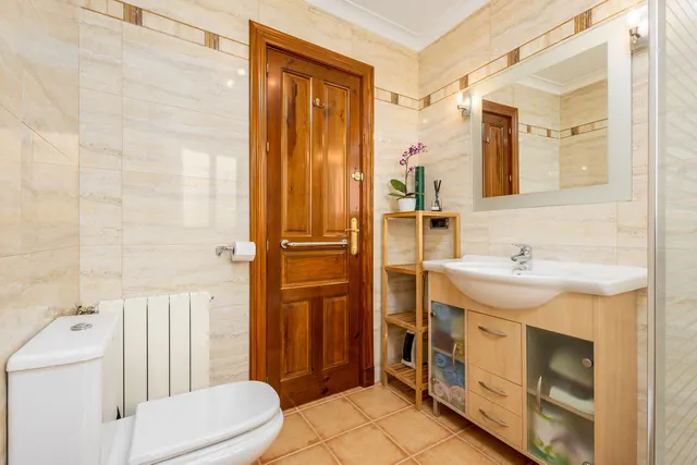 Chalet 3 habitaciones 253m² en venta - Costa del Sol — 25