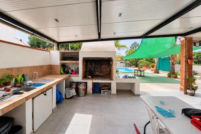Casa de campo de 2 habitaciones en Salinetas — 4