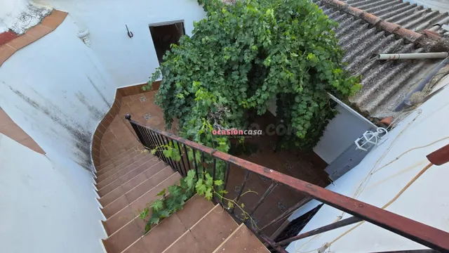 CASA CON TEJADO NUEVO EN VENTA — 3
