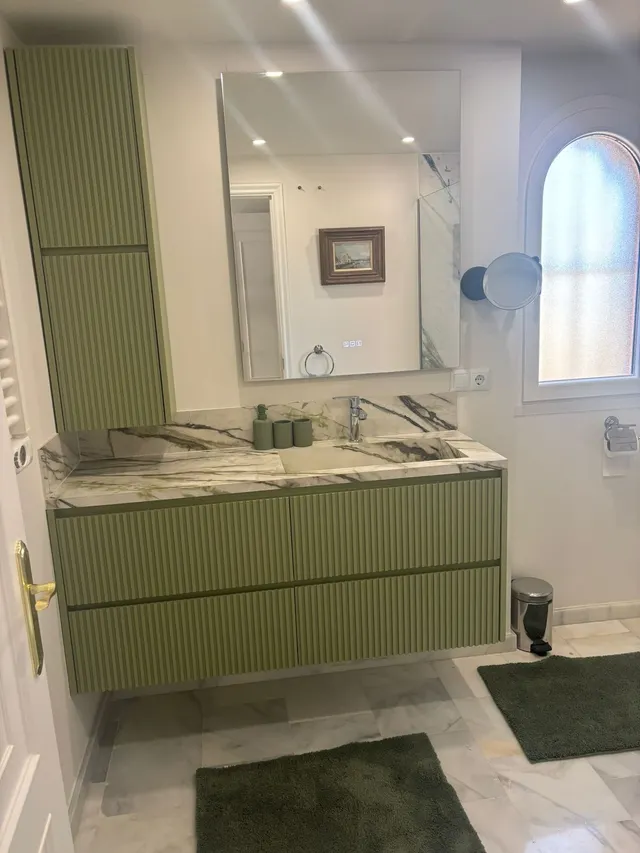 Apartamento 2 habitaciones 132m² en alquiler - Costa Del Sol — 35