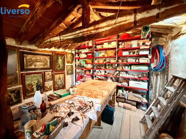 Casa de pueblo con parcela de 866 m2, jardín y buhardilla con encanto en la Ribera del Duero — 22