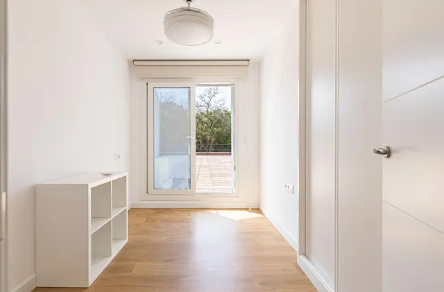 Alquiler vivienda en Juan Carlos I- Avenida Infanta Cristina. — 14
