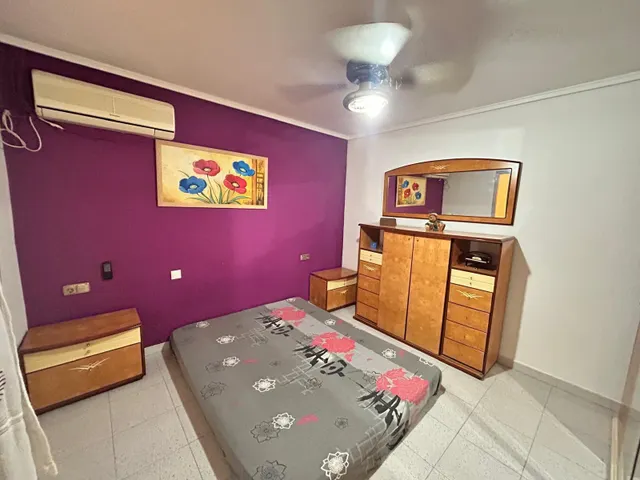 Amplio y acogedor 4º SIN ASCENSOR en zona Pisos Grises (Elche) — 16