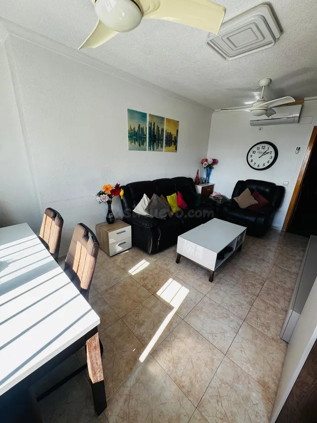 Piso de 3 habitaciones con vistas increíbles cerca de la playa de Levante Benidorm! www.euroloix.com — 5