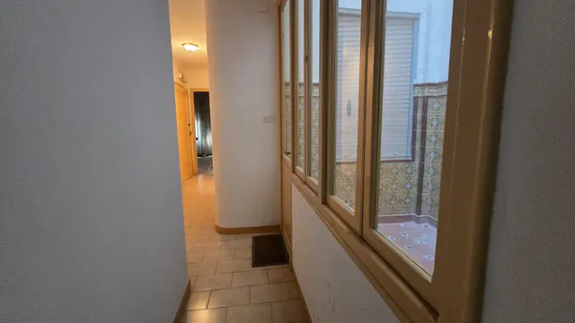 EDIFICIO DE TRES PLANTA mas  TERRAZA — 12
