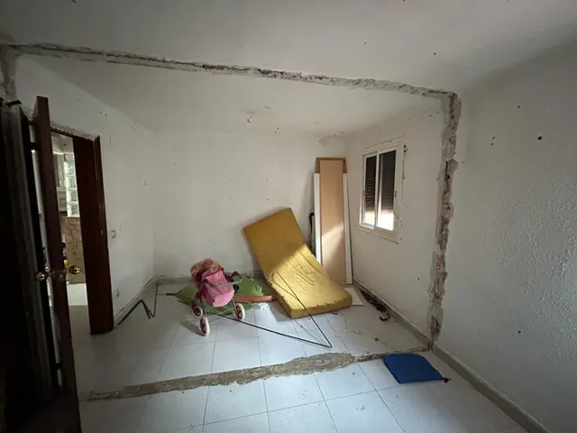 SE VENDE PISO EN BADALONA, ZONA SANT ROC — 6