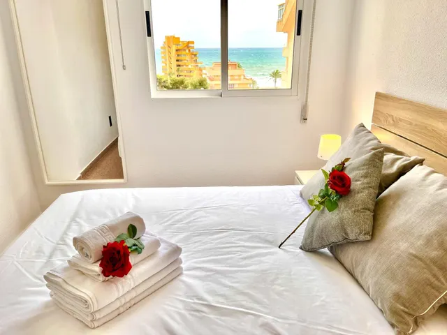 BONITO APARTAMENTO EN ARENALES DEL SOL ( Disponible de Septiembre a Junio) — 7