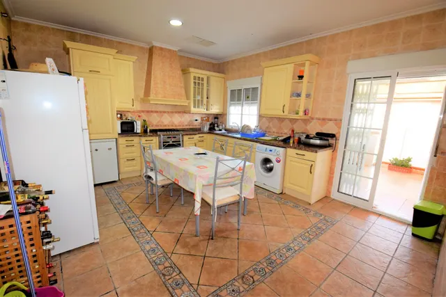 Casa 5 habitaciones 300m² en venta - Centro — 6