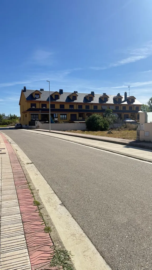 SE VENDE PARCELA PARA EDIFICAR EN CAMPONARAYA - foto 2