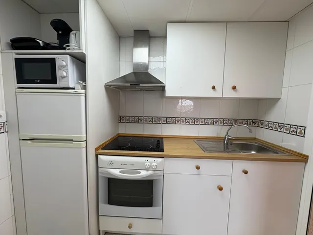 Bungalow de 3 dormitorios y 2 Baños con 2 Terrazas y Piscina en Gran Alacant. — 23