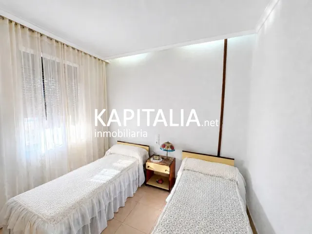 ESTUPENDA CASA ADOSADA CON GARAJE PRIVADO A LA VENTA EN ENGUERA — 7