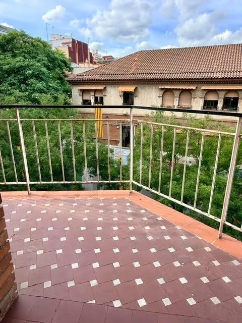 Luminoso piso totalmente exterior de 3 habitaciones con ascensor — 21