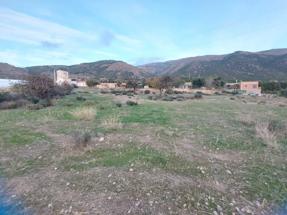 Parcela en venta en la zona de Castala.
