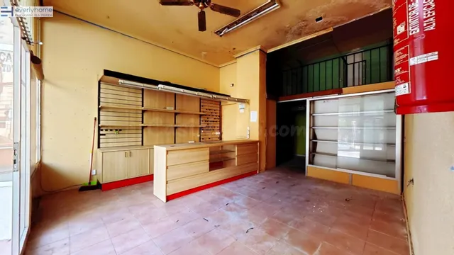 Local comercial 52m² en venta - Aiora - Ayora - foto 4