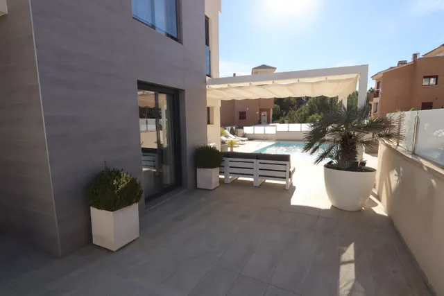 Villa 3 habitaciones 233m² en venta - La alberca — 13