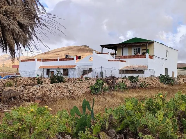 Casa 6 habitaciones 423m² en venta - Tiscamanita
