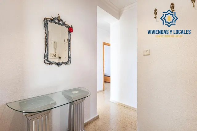 Magnífico piso ideal para invertir o para vivir sin vecinos y con vistas despejadas. — 19