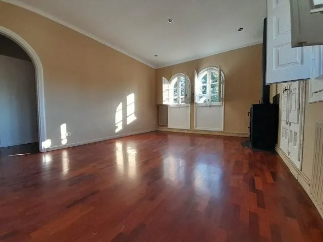 ESPECTACULAR ÁTICO SITUADA EN GRAN FINCA DE 2 HECTÁREAS CON PISCINA COMUNITÀRIA — 11