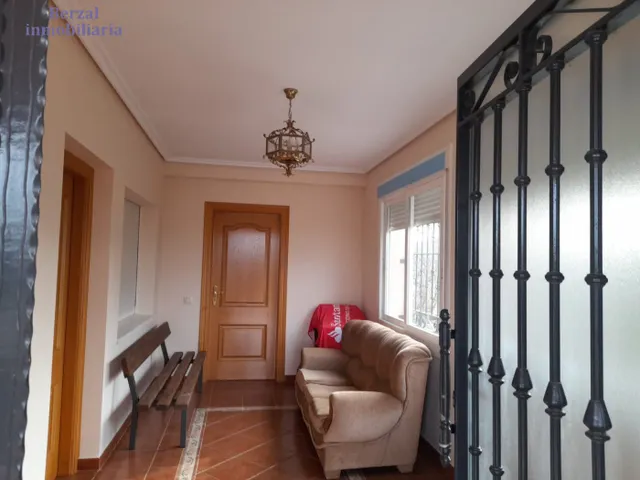 Magnifica casa, con más de dos mil metros de terreno. — 11