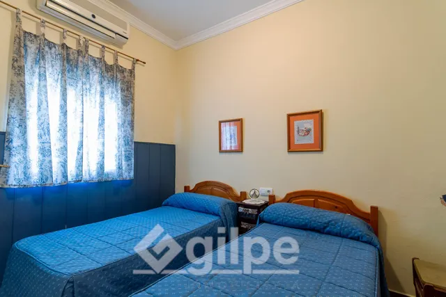 Chalet en venta en Marchena. — 16