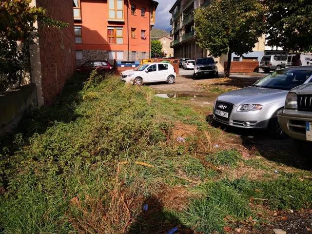 En venta solar para edificar 5 Pisos en Martinet. - foto 5