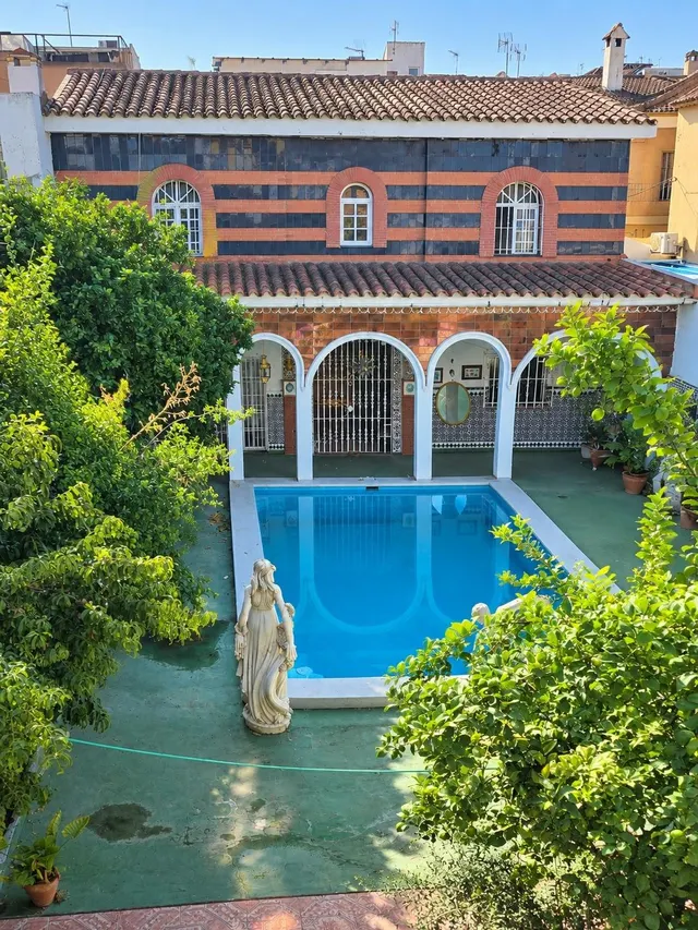 Chalet 7 habitaciones 274m² en venta - Lepanto — 41
