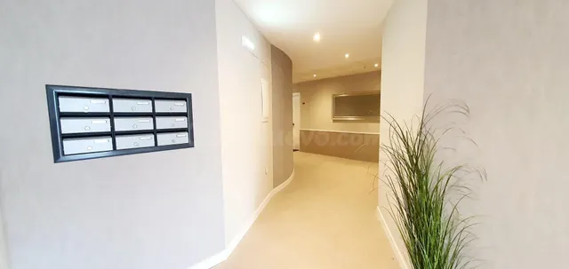 Bajo exterior completamente reformado en Tapia de Casariego | 2 plazas de garaje incluidas — 24