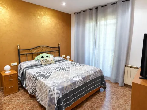 Piso en venta en Via Favència, Barcelona – Nou Barris