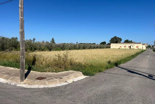 Parcela de terreno en zona tranquila para edificar