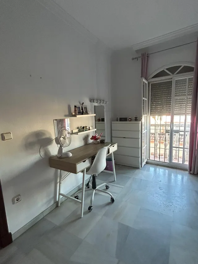 CASA GRANDE DE 2 PLANTAS CHICLANA — 15