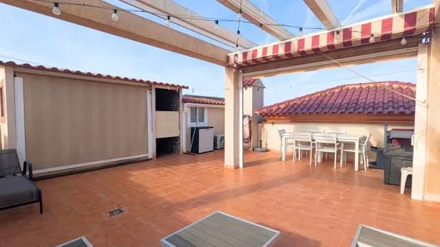 Quad 2 habitaciones 55m² en venta - La marina — 17