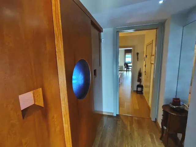 Piso muy luminoso con salida balcón — 27