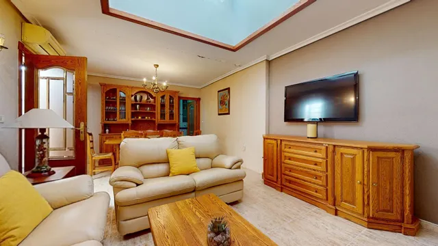 Amplia vivienda con bajo de 100m2 en Pilar de la Horadada — 19
