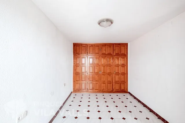 Casa de pueblo con solar urbano independiente en el corazón  - foto 2