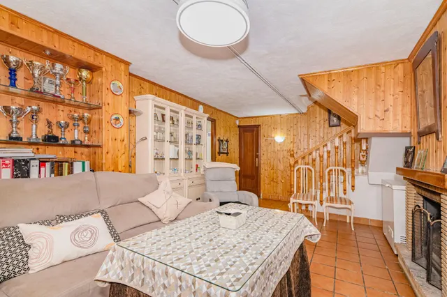 ¡AMPLIA CASA DE 4 DORMITORIOS, 3 BAÑOS Y CALEFACCIÓN CENTRAL EN LA ZUBIA! ✨ — 30