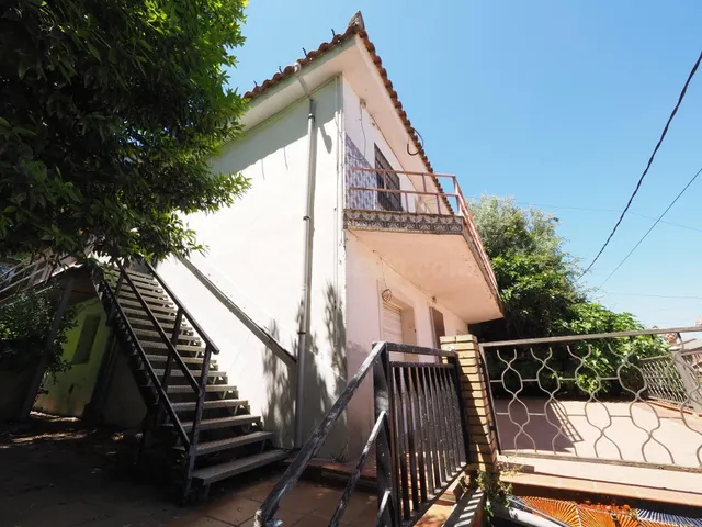 SE VENDE CASA EN TERRASSA, ZONA CAN PALET DE VISTALEGRE