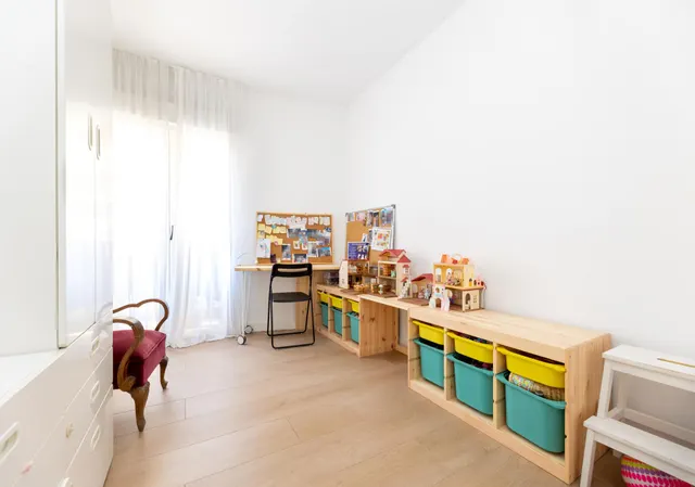 ✨ EXCLUSIVA VIVIENDA REFORMADA EN PLAZA MARIANA PINEDA — 23